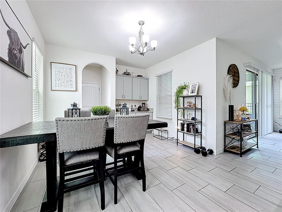 На продажу: $550,000 (4 спален, 3 ванн, 2292 Квадратных фут)