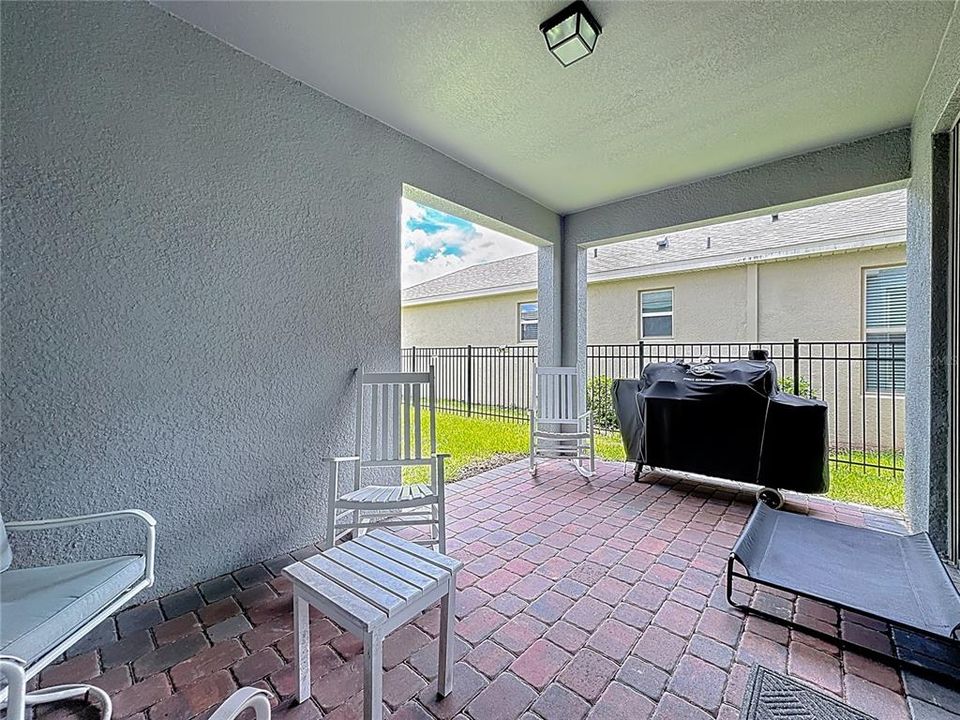 На продажу: $550,000 (4 спален, 3 ванн, 2292 Квадратных фут)