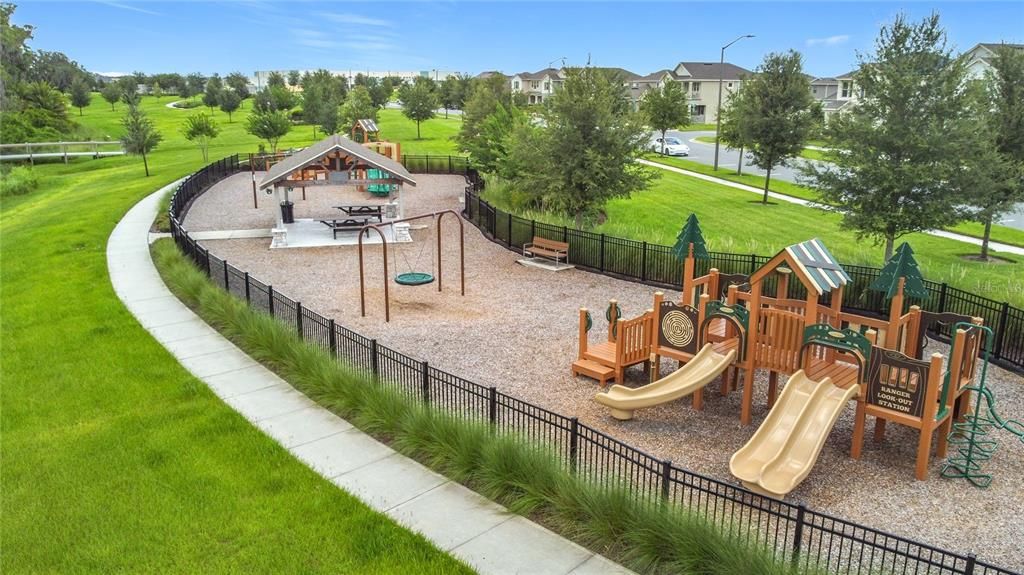 На продажу: $550,000 (4 спален, 3 ванн, 2292 Квадратных фут)