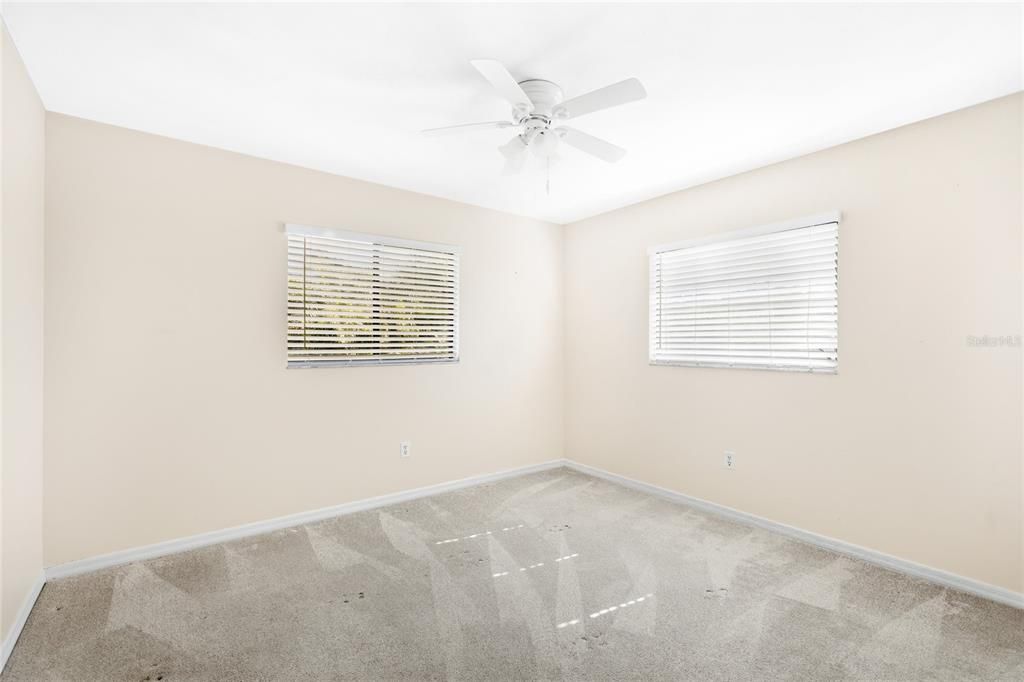 На продажу: $440,000 (3 спален, 2 ванн, 1642 Квадратных фут)