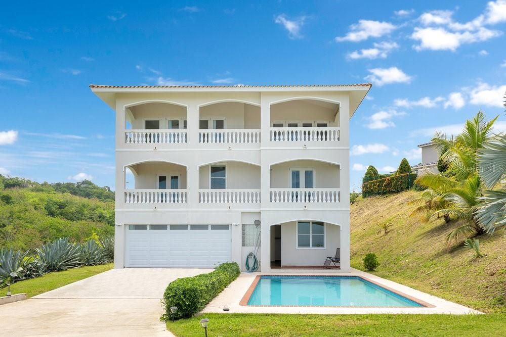 Recently Sold: $1,198,000 (4 beds, 3 baths, 3300 Square Feet)