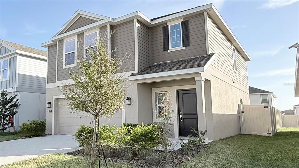 В аренду: $2,399 (4 спален, 2 ванн, 1933 Квадратных фут)