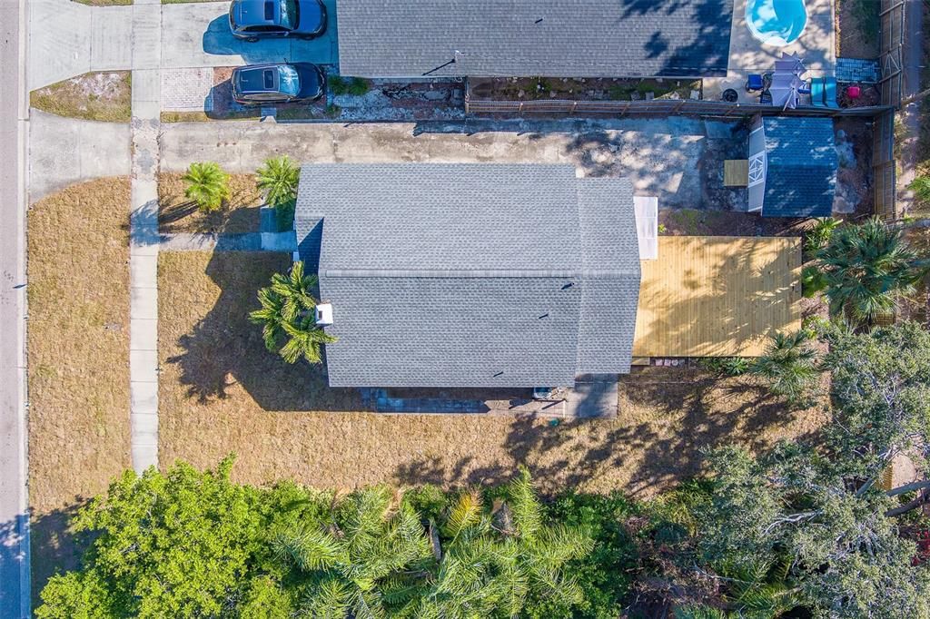 For Rent: $2,350 (2 beds, 1 baths, 1136 Square Feet)