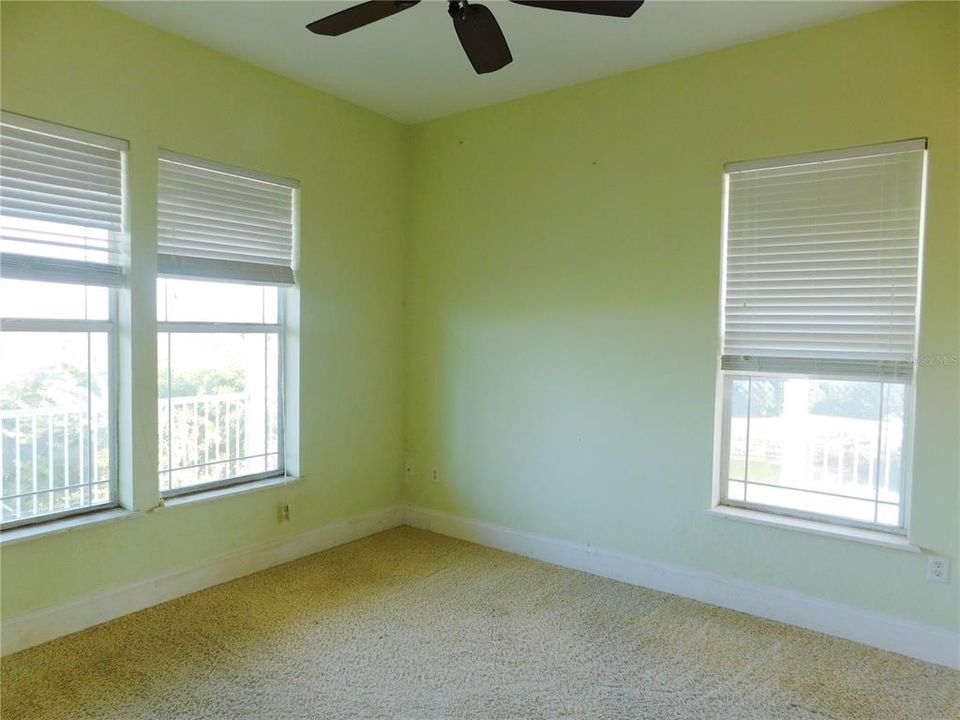 На продажу: $559,900 (4 спален, 3 ванн, 2691 Квадратных фут)