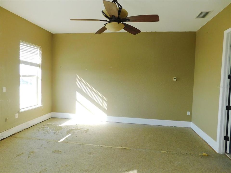 На продажу: $559,900 (4 спален, 3 ванн, 2691 Квадратных фут)