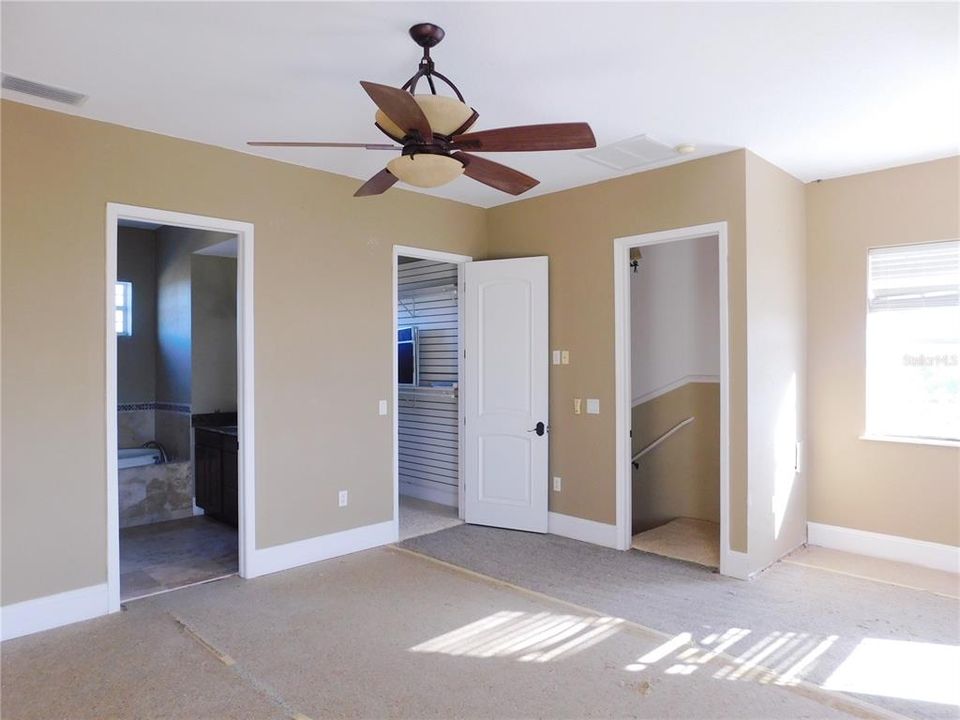 На продажу: $559,900 (4 спален, 3 ванн, 2691 Квадратных фут)