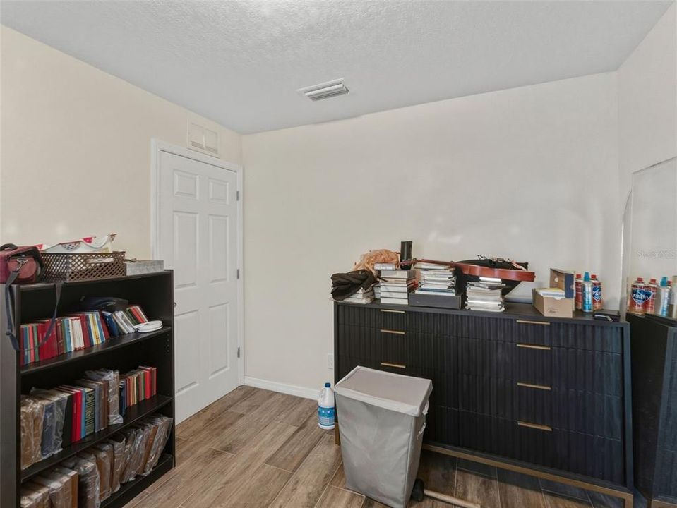 En Venta: $415,000 (3 camas, 2 baños, 1416 Pies cuadrados)