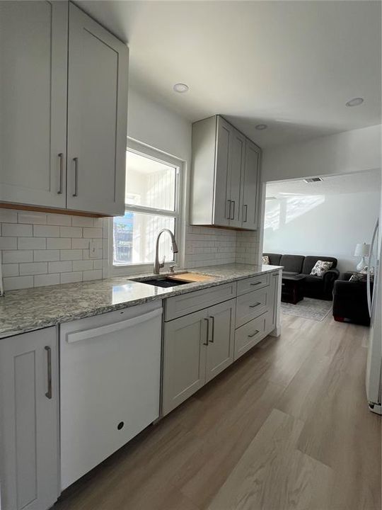 En Venta: $499,900 (2 camas, 2 baños, 1471 Pies cuadrados)