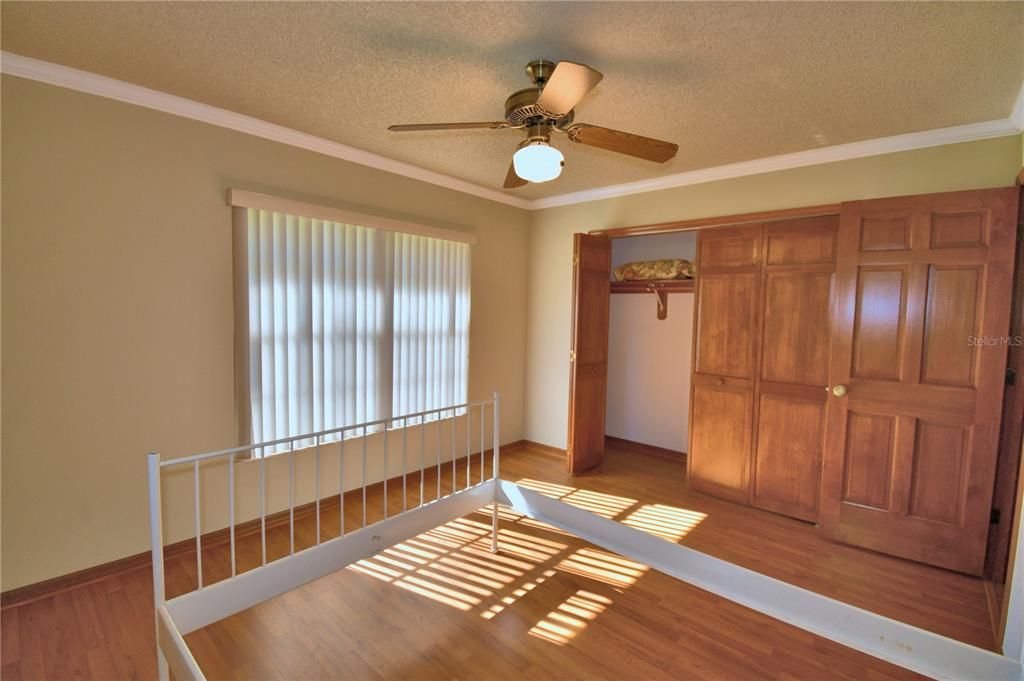 待售: $550,000 (3 贝兹, 2 浴室, 2315 平方英尺)