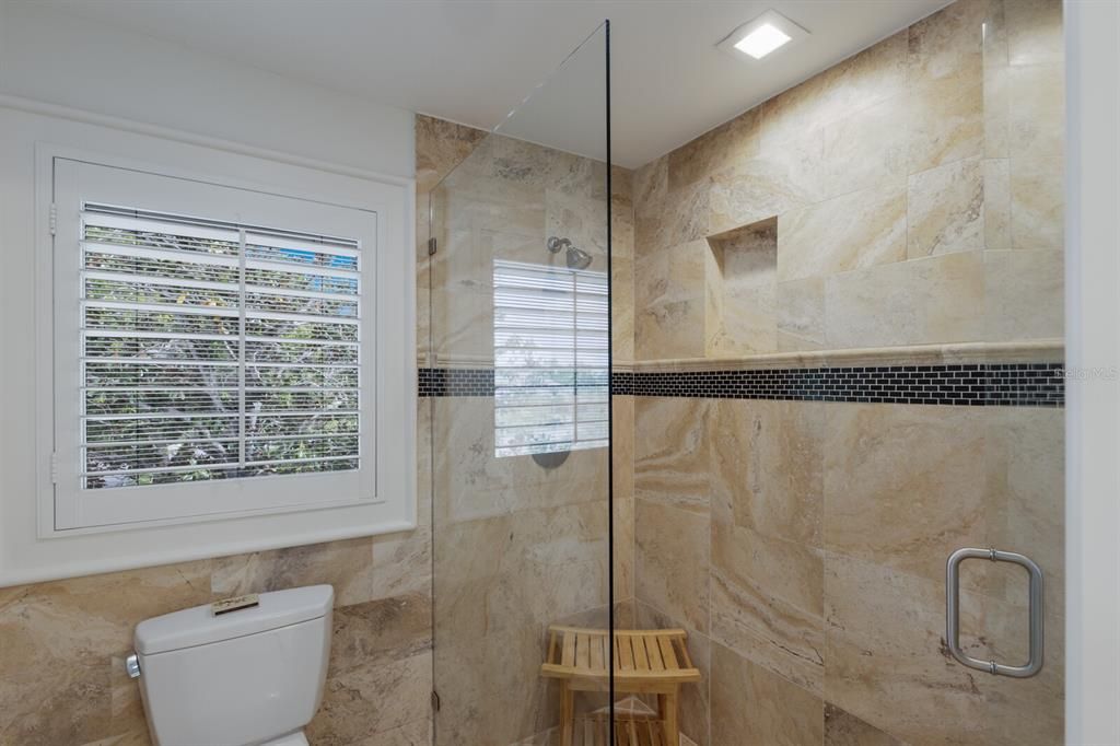 En Venta: $2,999,999 (5 camas, 4 baños, 6206 Pies cuadrados)