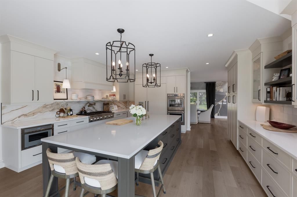 En Venta: $2,999,999 (5 camas, 4 baños, 6206 Pies cuadrados)