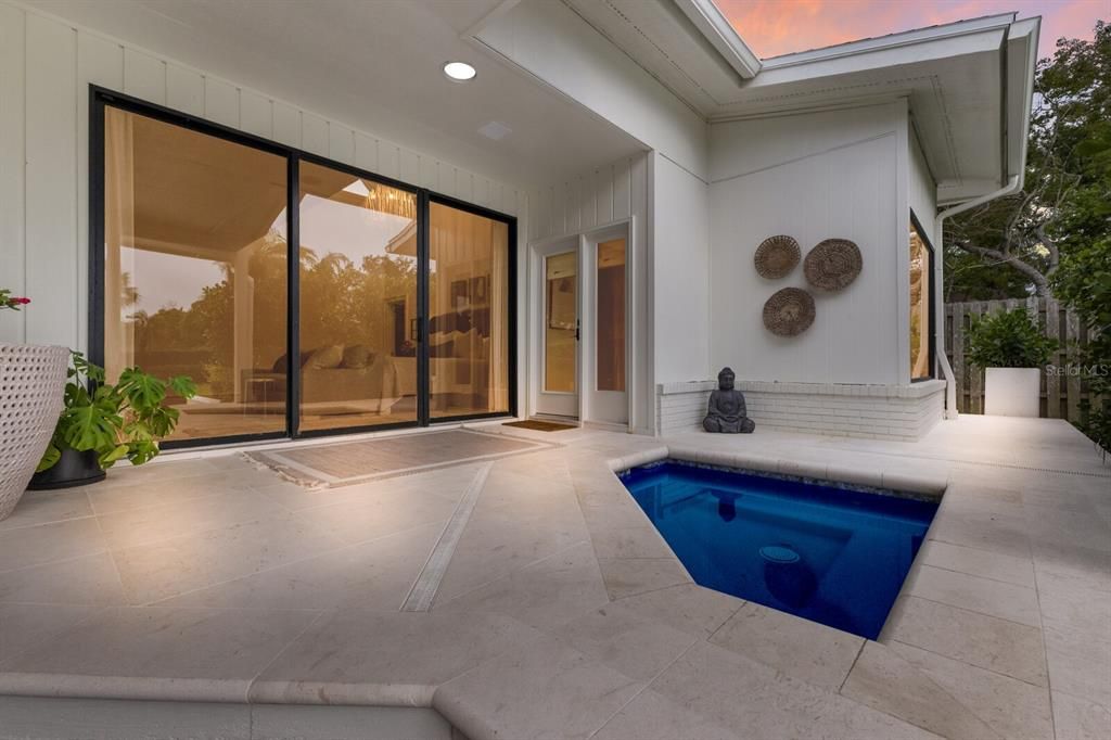 En Venta: $2,999,999 (5 camas, 4 baños, 6206 Pies cuadrados)