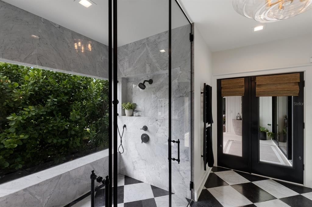 En Venta: $2,999,999 (5 camas, 4 baños, 6206 Pies cuadrados)