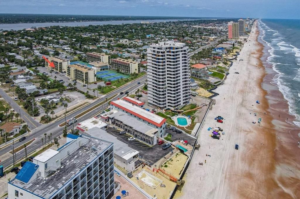 For Sale: $109,000 (1 beds, 1 baths, 590 Square Feet)