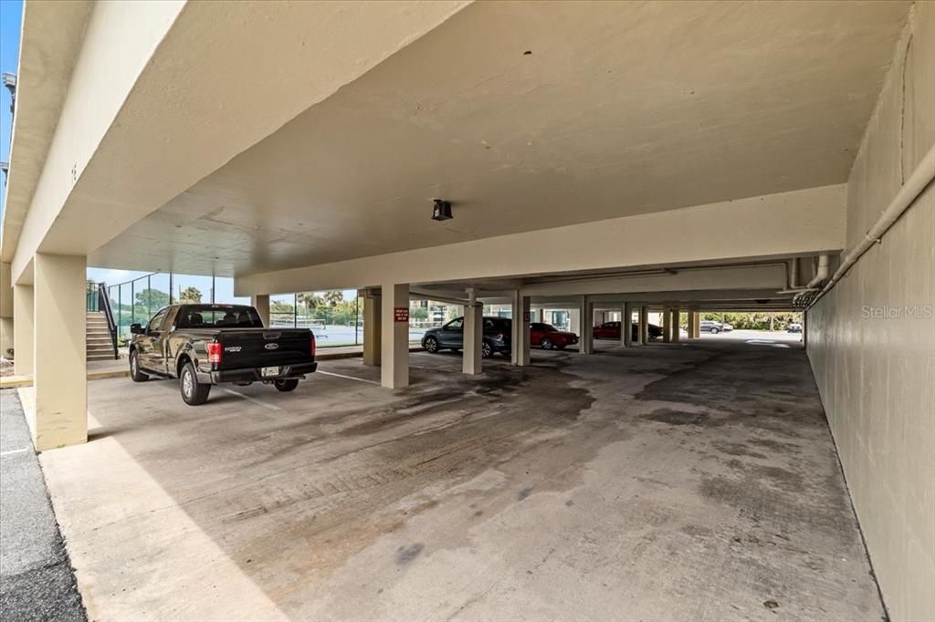 For Sale: $109,000 (1 beds, 1 baths, 590 Square Feet)