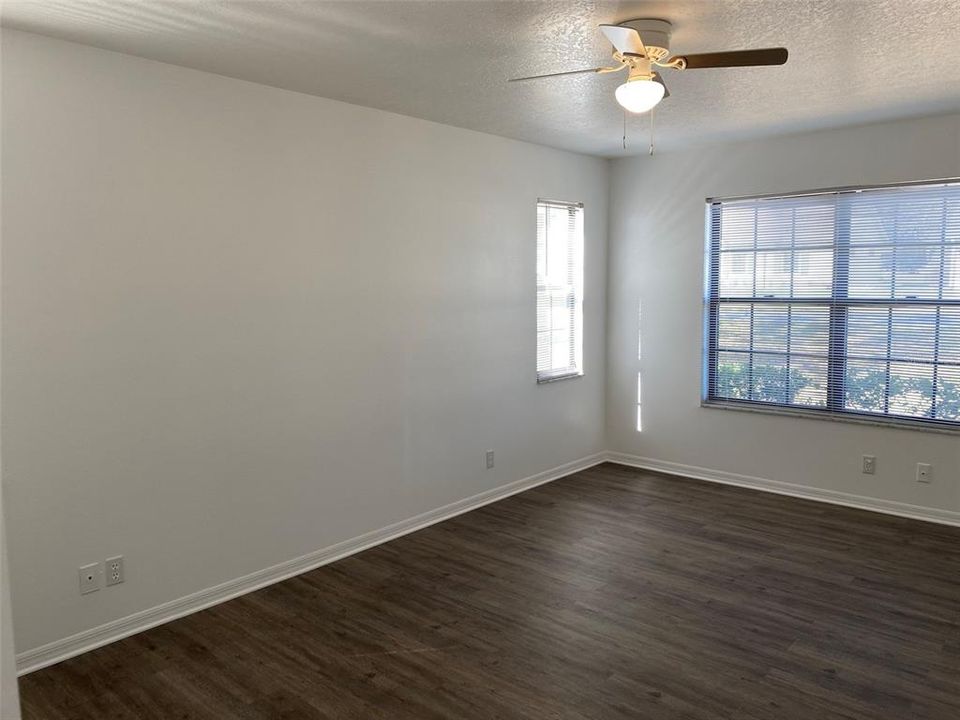 出租: $1,750 (2 贝兹, 2 浴室, 1224 平方英尺)