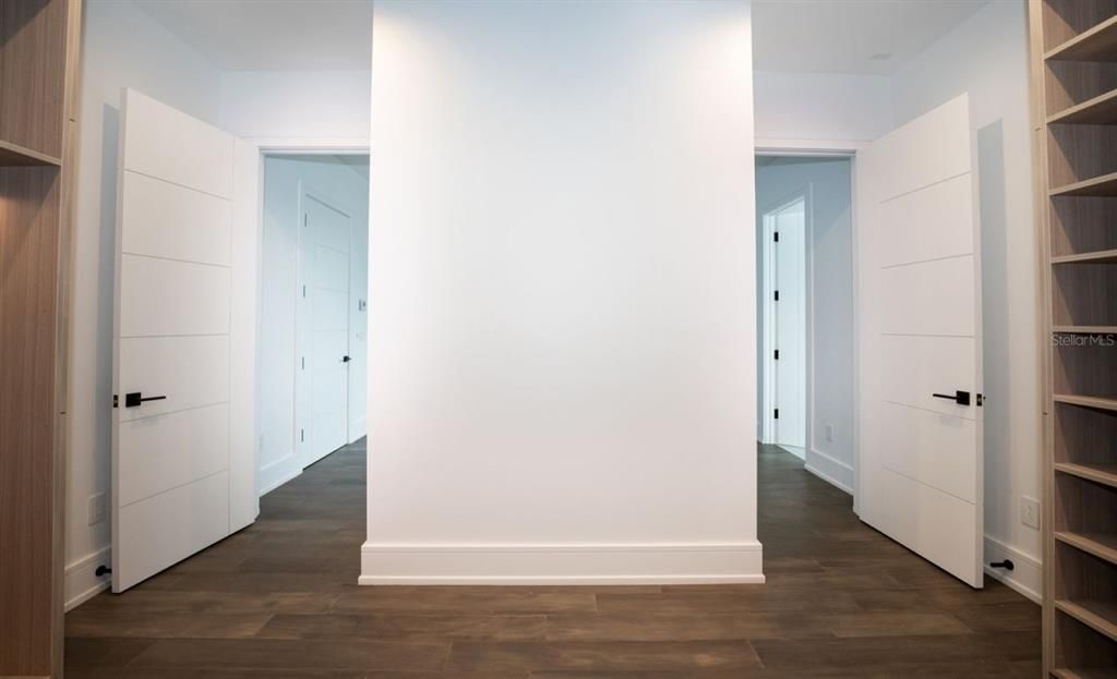 For Rent: $11,500 (4 beds, 4 baths, 3652 Square Feet)