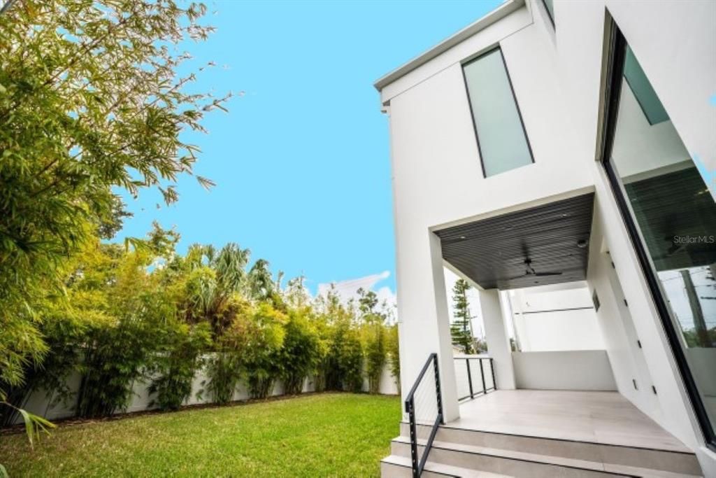 For Rent: $11,500 (4 beds, 4 baths, 3652 Square Feet)