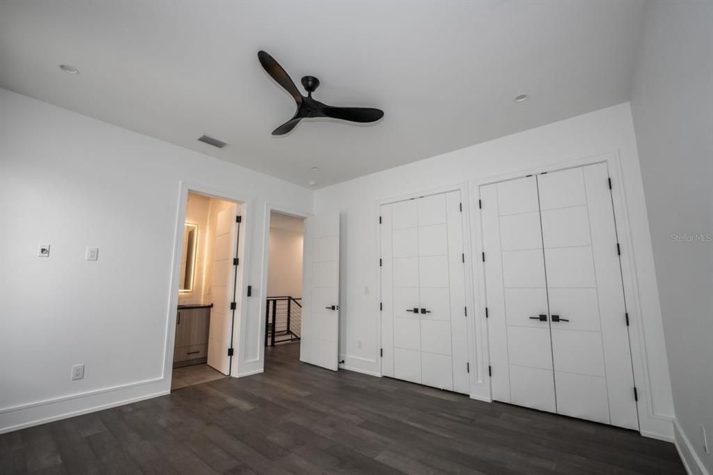 For Rent: $11,500 (4 beds, 4 baths, 3652 Square Feet)