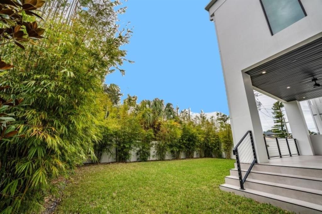 For Rent: $11,500 (4 beds, 4 baths, 3652 Square Feet)