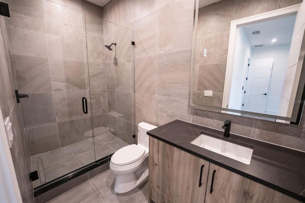 For Rent: $11,500 (4 beds, 4 baths, 3652 Square Feet)