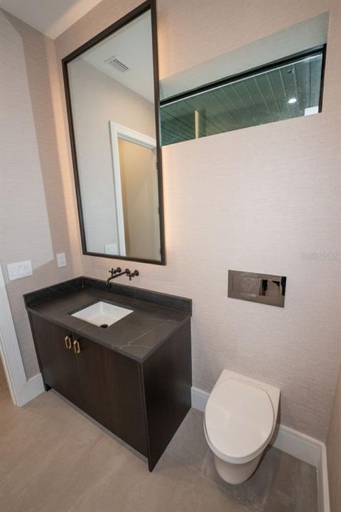 For Rent: $11,500 (4 beds, 4 baths, 3652 Square Feet)