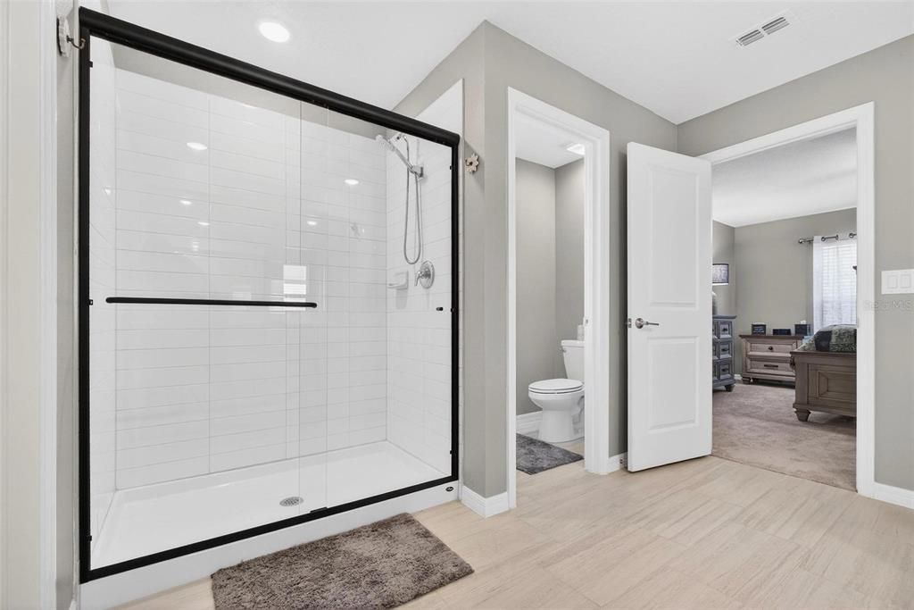 На продажу: $379,000 (4 спален, 2 ванн, 2270 Квадратных фут)