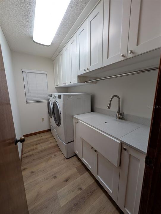 В аренду: $2,300 (3 спален, 2 ванн, 1643 Квадратных фут)