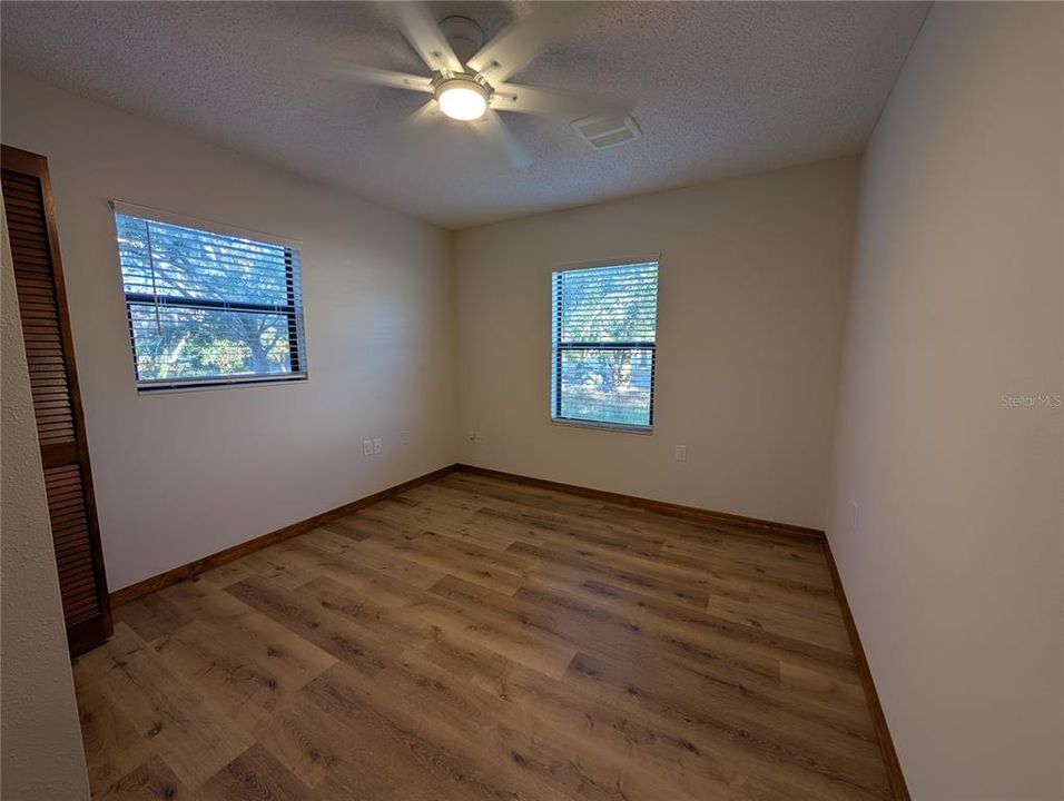 В аренду: $2,300 (3 спален, 2 ванн, 1643 Квадратных фут)