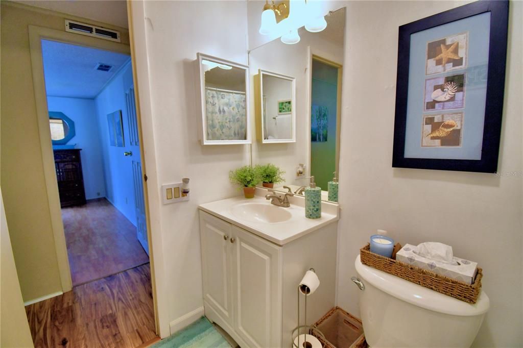 For Sale: $189,000 (2 beds, 2 baths, 1514 Square Feet)