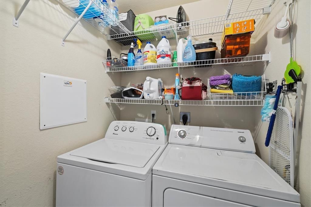 待售: $259,900 (2 贝兹, 2 浴室, 1156 平方英尺)