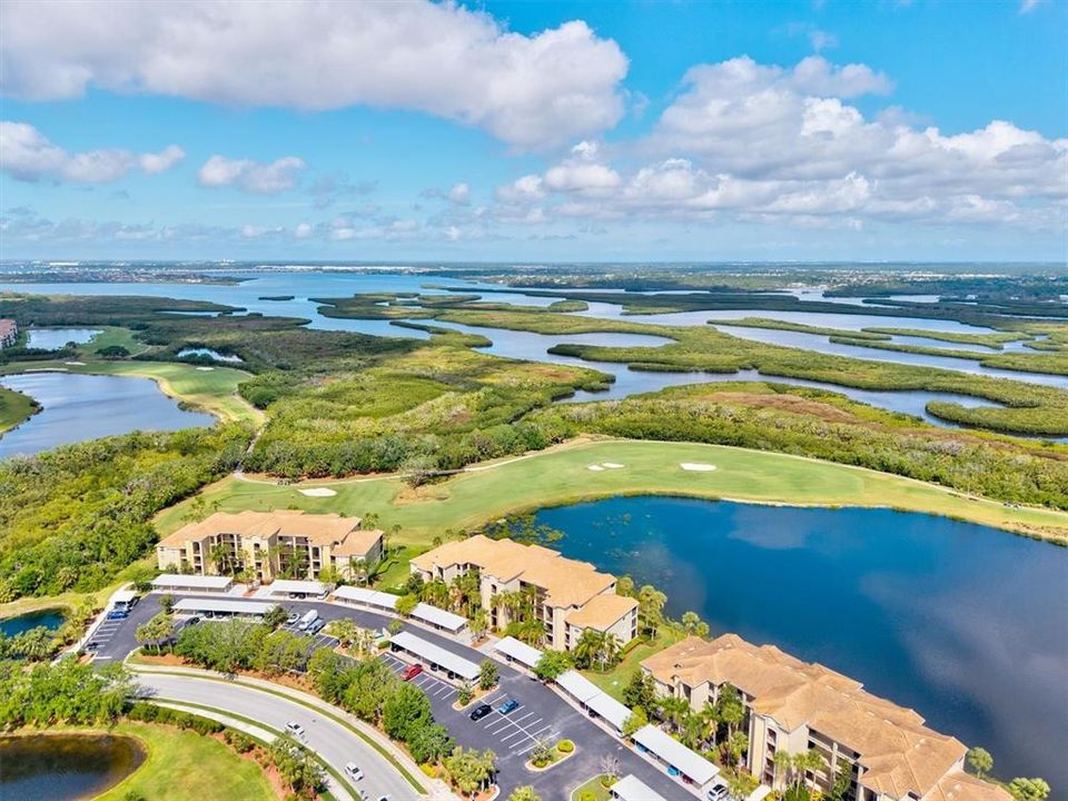 待售: $259,900 (2 贝兹, 2 浴室, 1156 平方英尺)