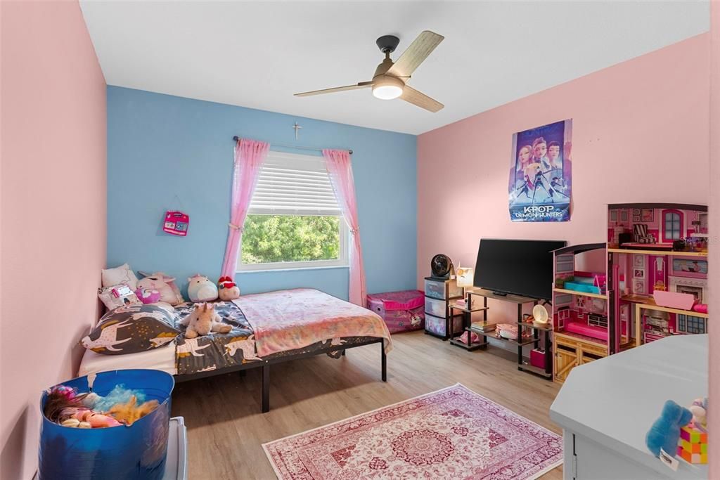 На продажу: $630,000 (3 спален, 2 ванн, 2053 Квадратных фут)