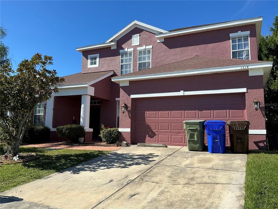 For Rent: $2,900 (4 beds, 3 baths, 3400 Square Feet)