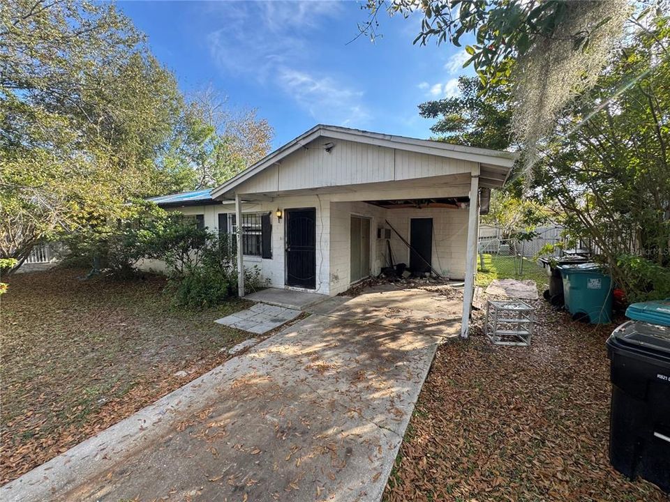 En Venta: $115,000 (2 camas, 1 baños, 906 Pies cuadrados)