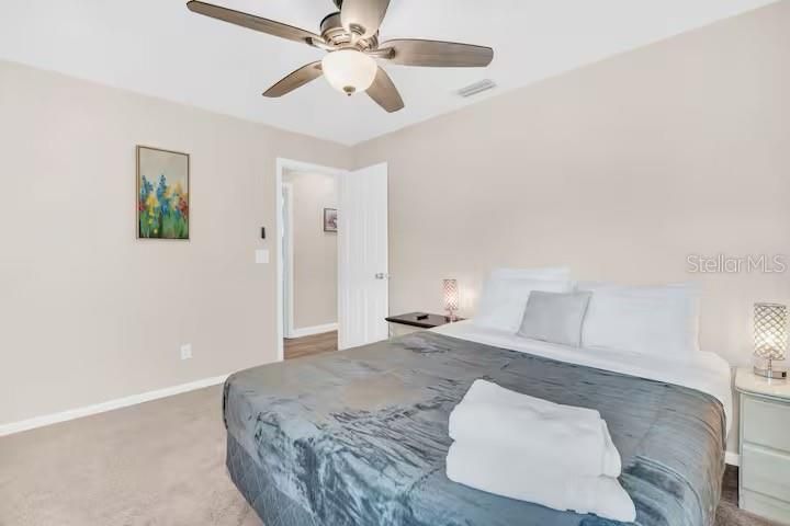 出租: $5,500 (4 贝兹, 3 浴室, 2491 平方英尺)