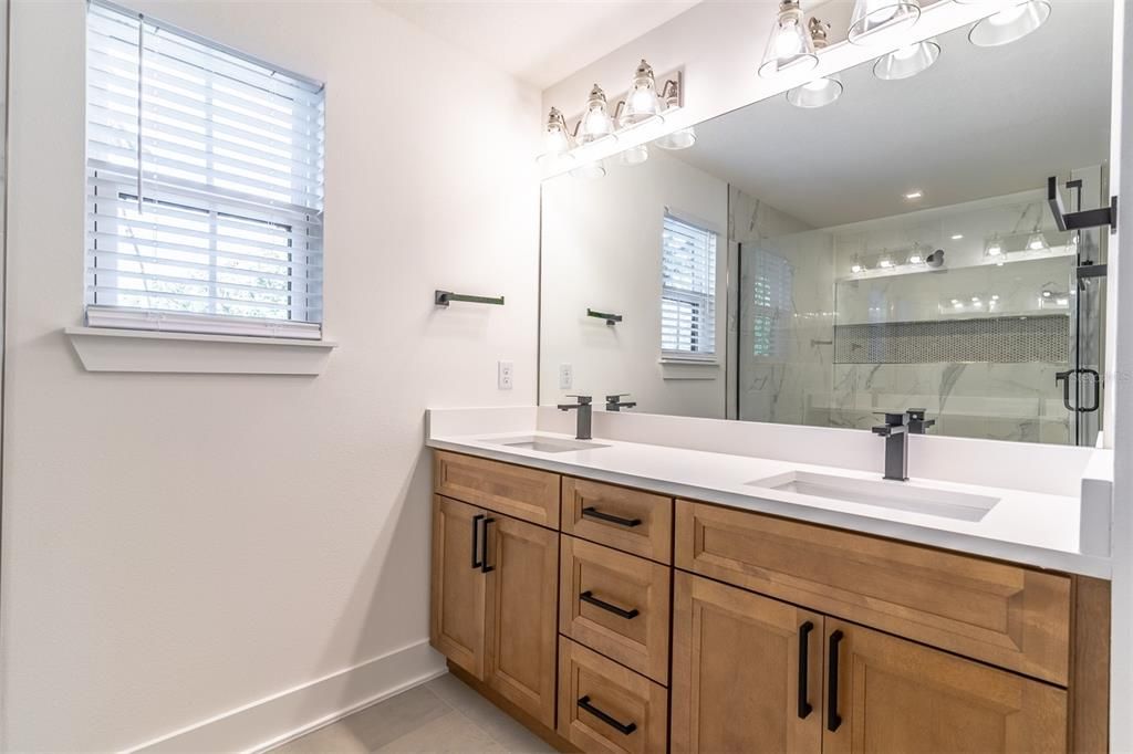 待售: $625,000 (3 贝兹, 2 浴室, 1756 平方英尺)