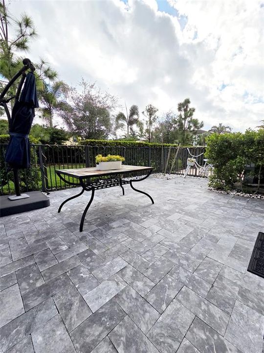 For Rent: $3,550 (3 beds, 2 baths, 1863 Square Feet)