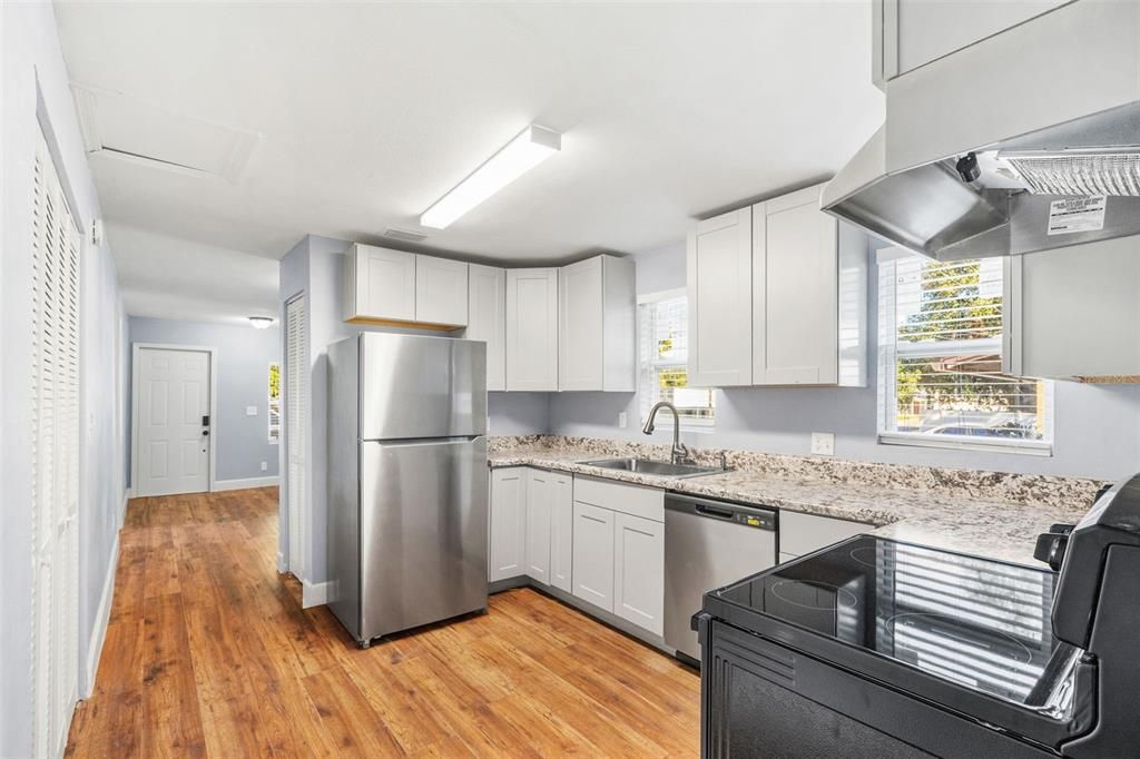 En Renta: $1,800 (3 camas, 1 baños, 760 Pies cuadrados)