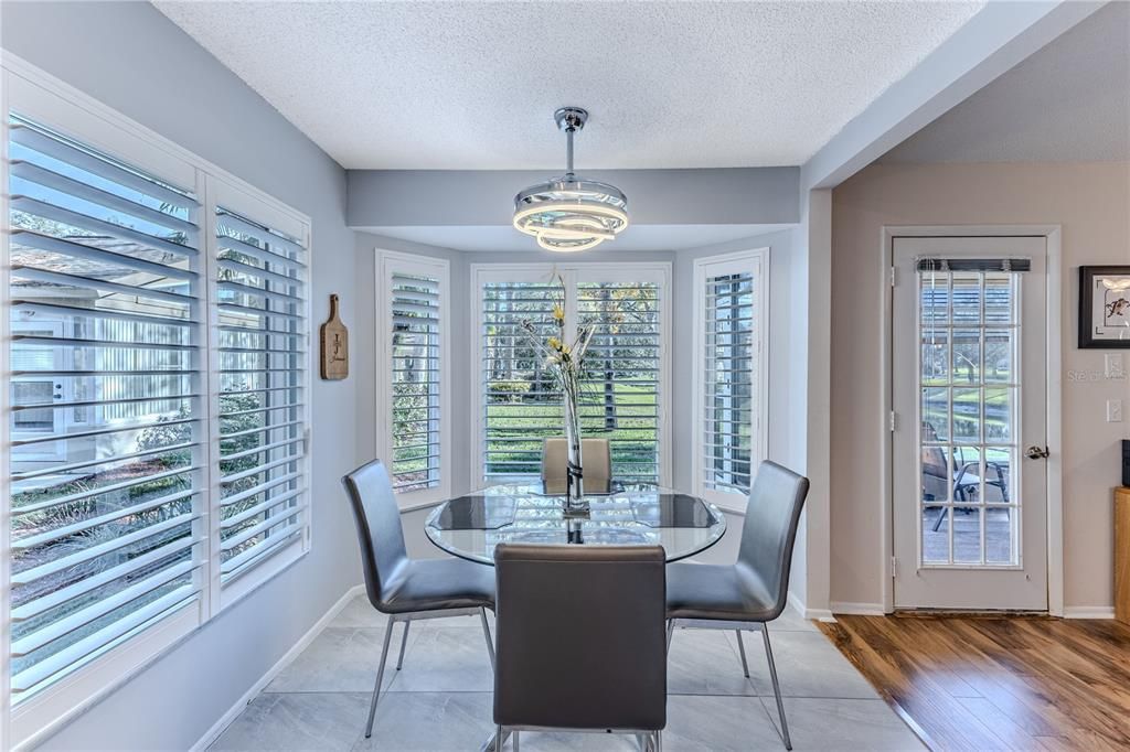 For Sale: $299,000 (2 beds, 2 baths, 1826 Square Feet)