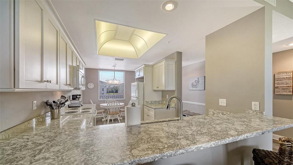 En Venta: $305,000 (2 camas, 2 baños, 1238 Pies cuadrados)