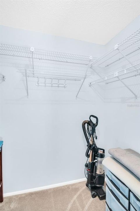 待售: $399,000 (2 贝兹, 2 浴室, 1200 平方英尺)