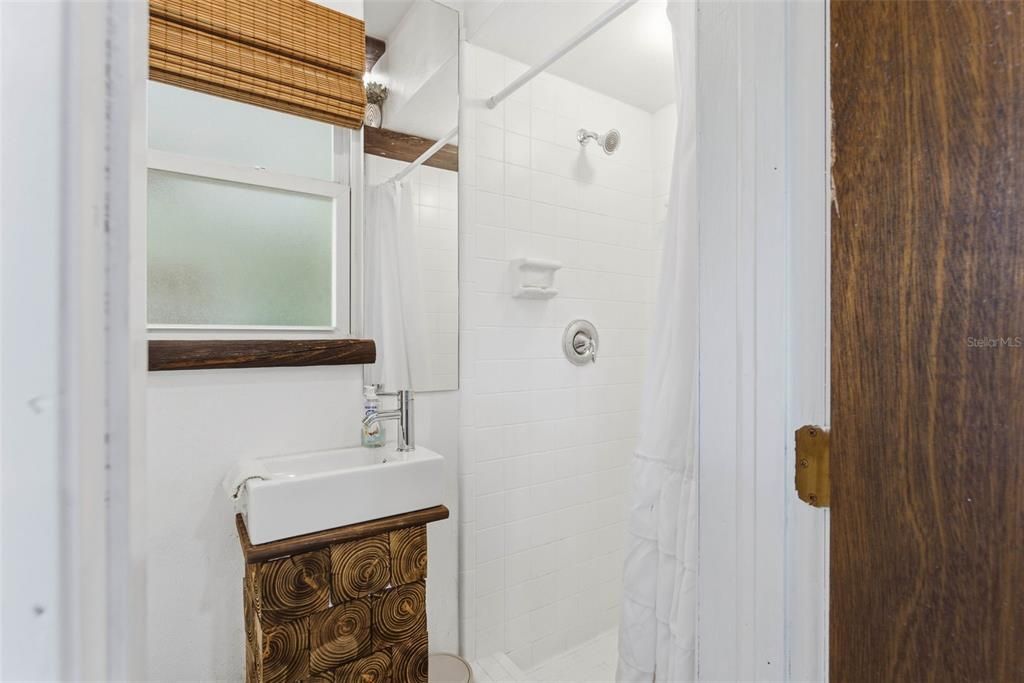 На продажу: $390,000 (3 спален, 3 ванн, 2256 Квадратных фут)