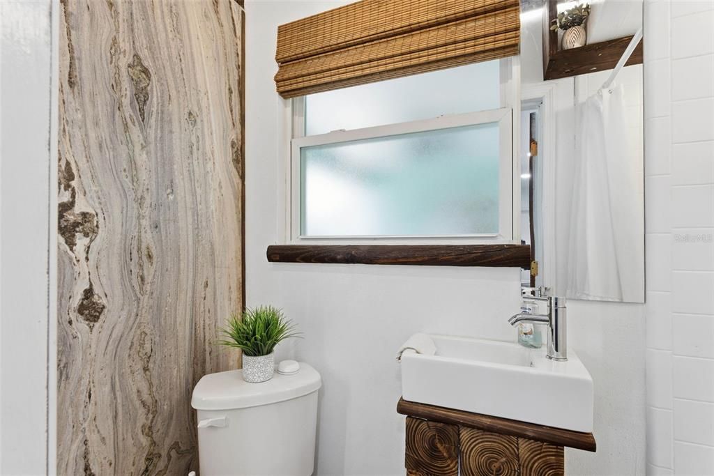 На продажу: $390,000 (3 спален, 3 ванн, 2256 Квадратных фут)