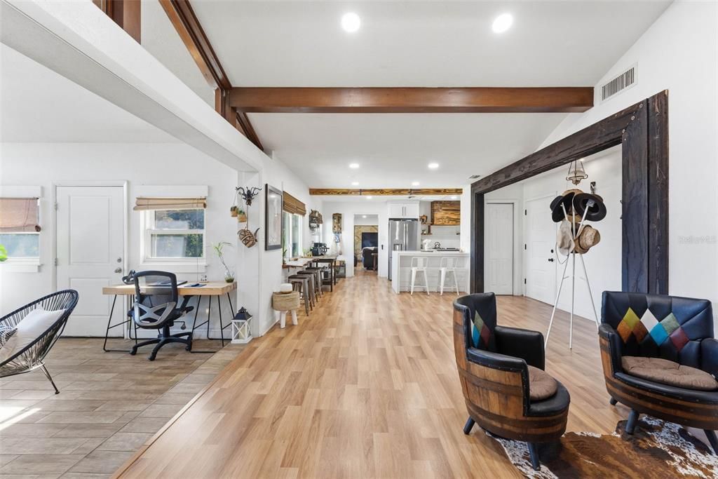 На продажу: $390,000 (3 спален, 3 ванн, 2256 Квадратных фут)