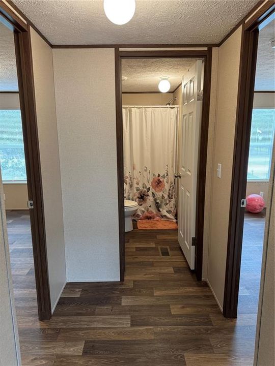 На продажу: $199,990 (4 спален, 2 ванн, 1475 Квадратных фут)