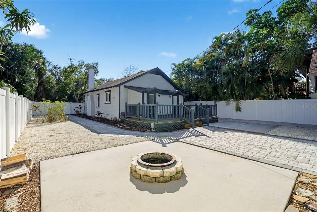 En Renta: $4,500 (3 camas, 2 baños, 1225 Pies cuadrados)