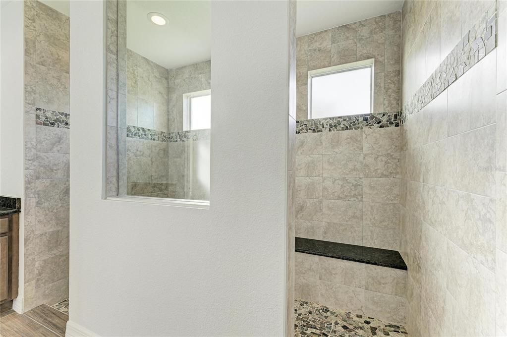 For Sale: $975,000 (4 beds, 2 baths, 2343 Square Feet)