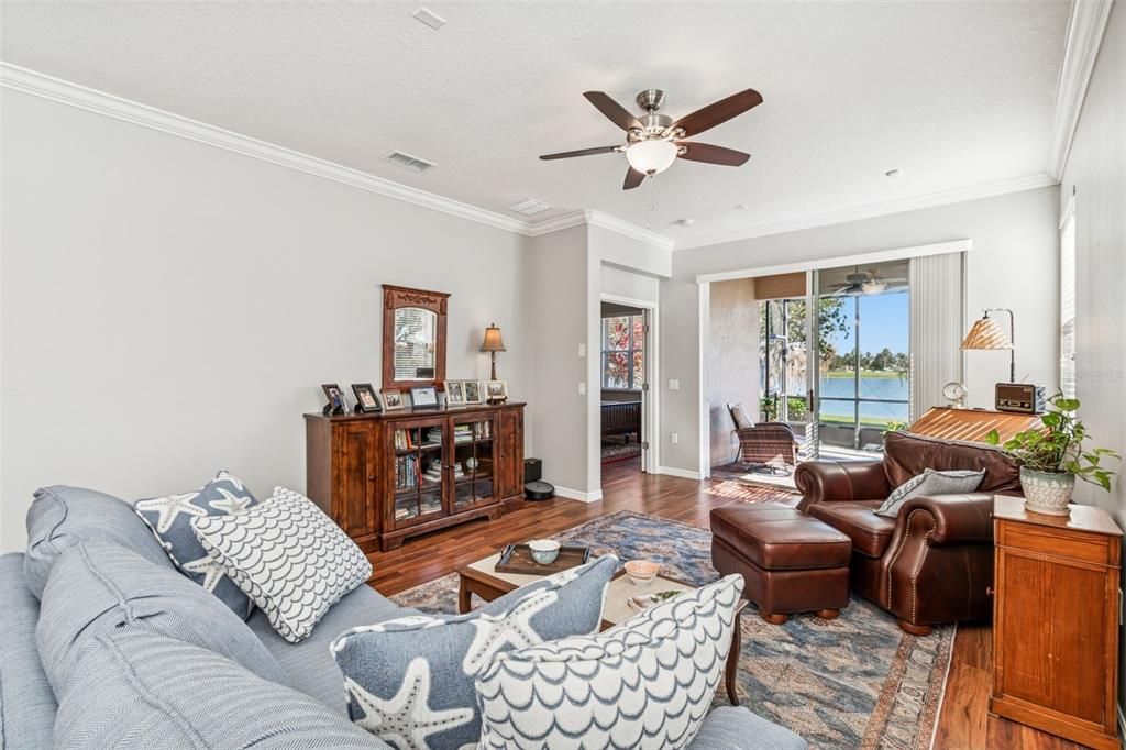 En Venta: $310,000 (2 camas, 2 baños, 1539 Pies cuadrados)