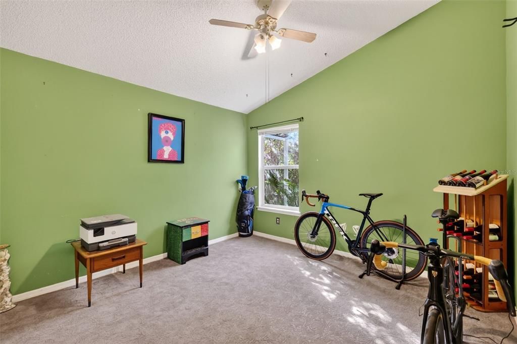 En Venta: $425,000 (3 camas, 2 baños, 1501 Pies cuadrados)